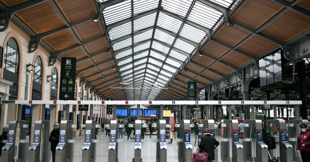 French police fired a knife-armed assailant at a Paris station