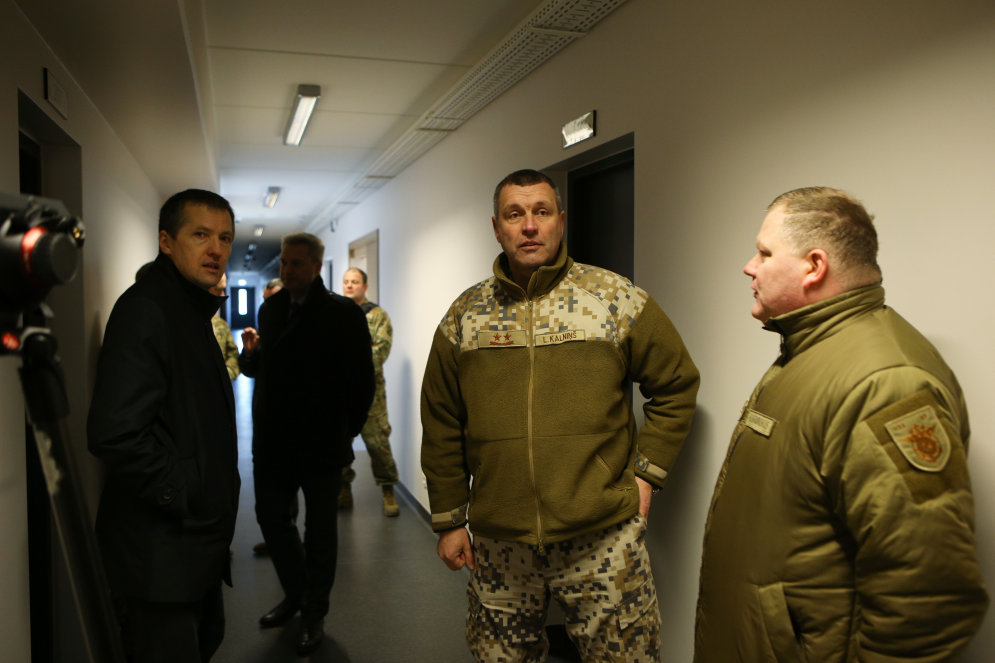 Военная казарма НАТО в Латвии: почувствуйте разницу с украинской. ФОТО