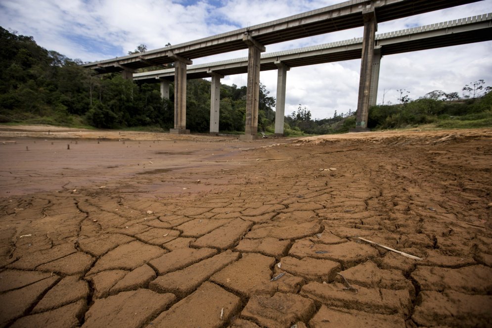 Sausuma krīze Brazīlijā - izkaltušas upes un cerības pēc lietus